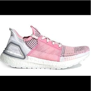 BRAND NEW! ADIDAS ULTRABOOST 19 W WHITE PINK